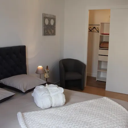 Les Floralies Apartmán Roanne