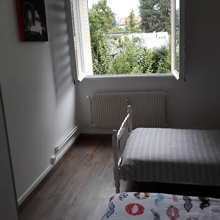 Les Floralies Apartmán